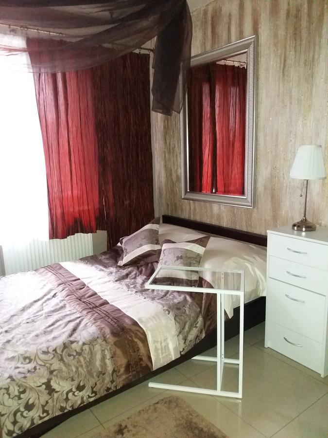 Lawendowy Hostel คราคูฟ ภายนอก รูปภาพ