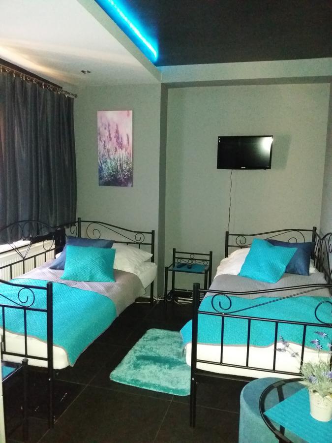 Lawendowy Hostel คราคูฟ ภายนอก รูปภาพ