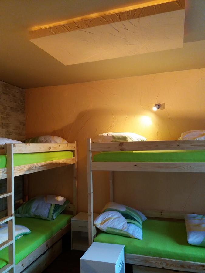 Lawendowy Hostel คราคูฟ ภายนอก รูปภาพ